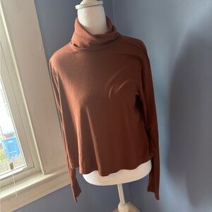 Old Navy Women's Warm Brown Turtleneck Top